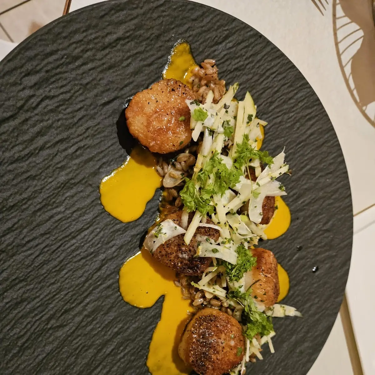 Seared Sea Scallops with Mixed Vegetables