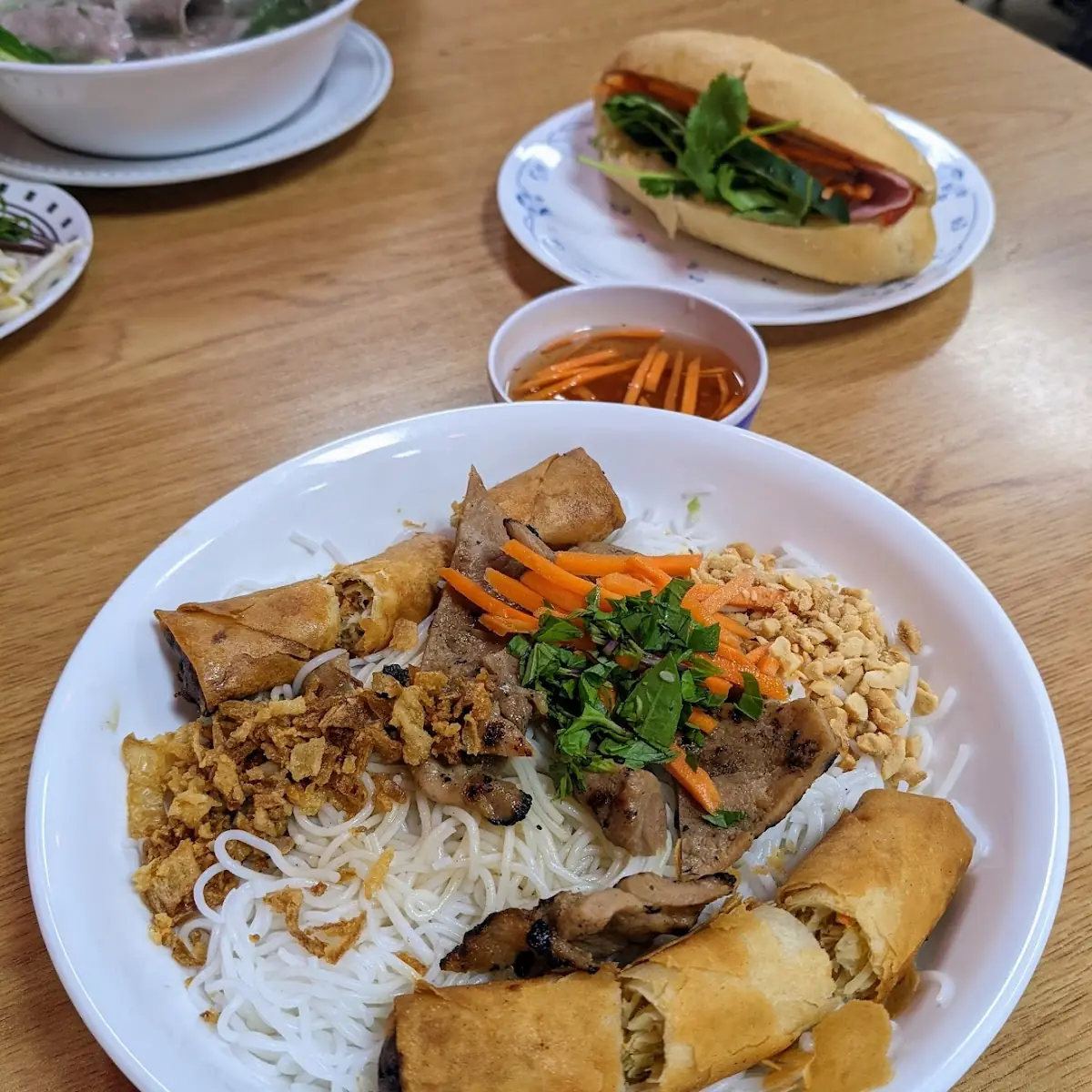 Grilled Pork and Egg Roll Bun