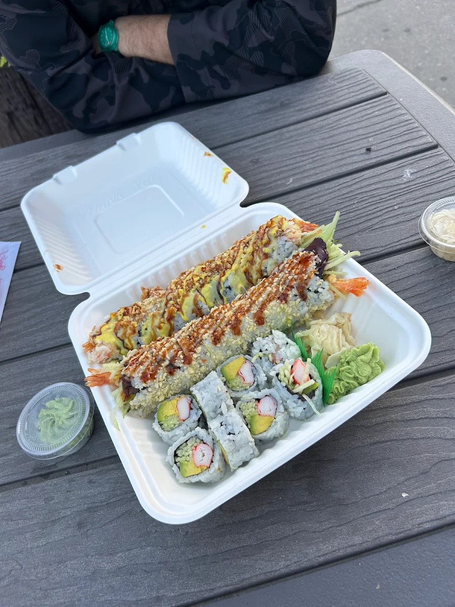 Highlights, Chef Martin’s Sushi House