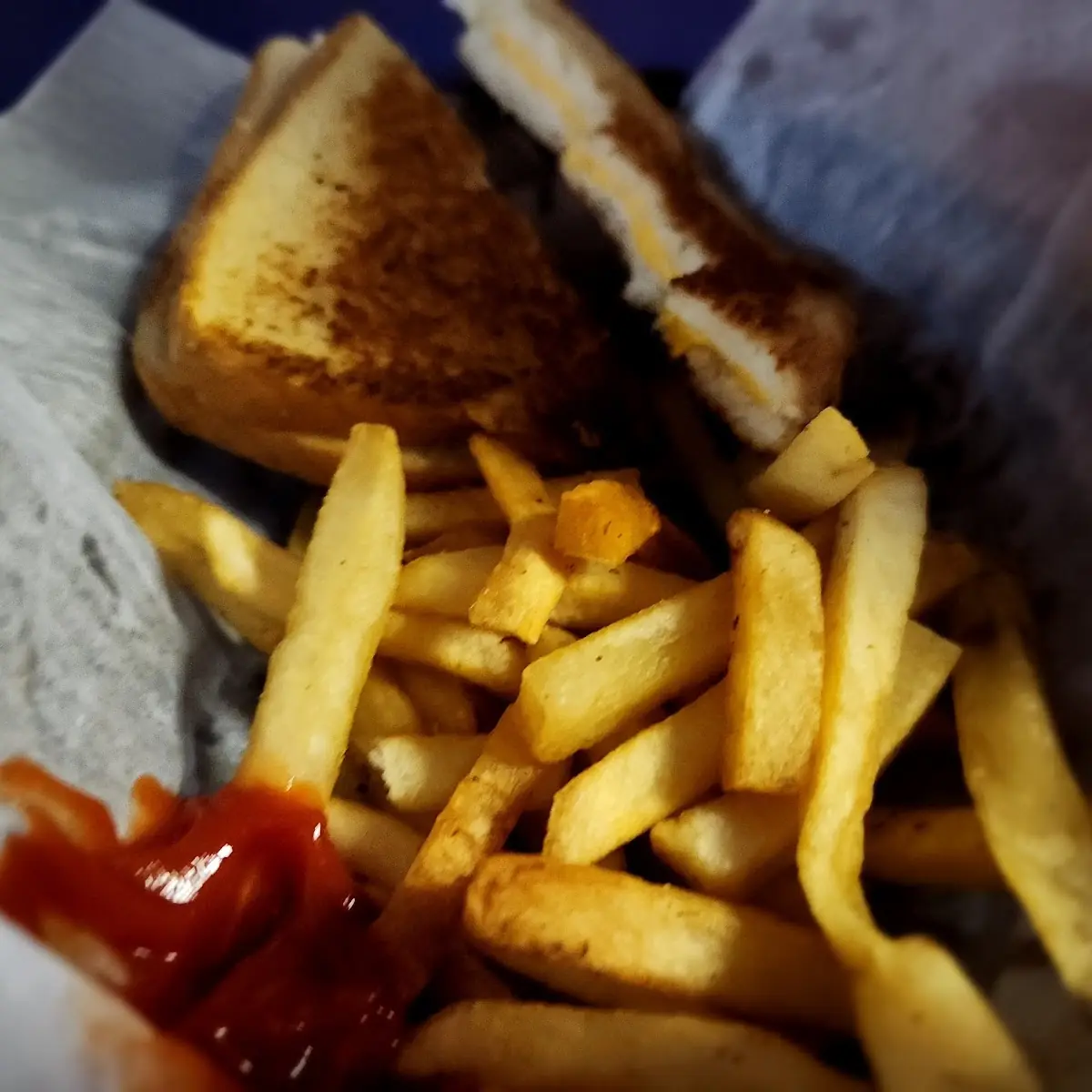 Grilled Cheese and Fries
