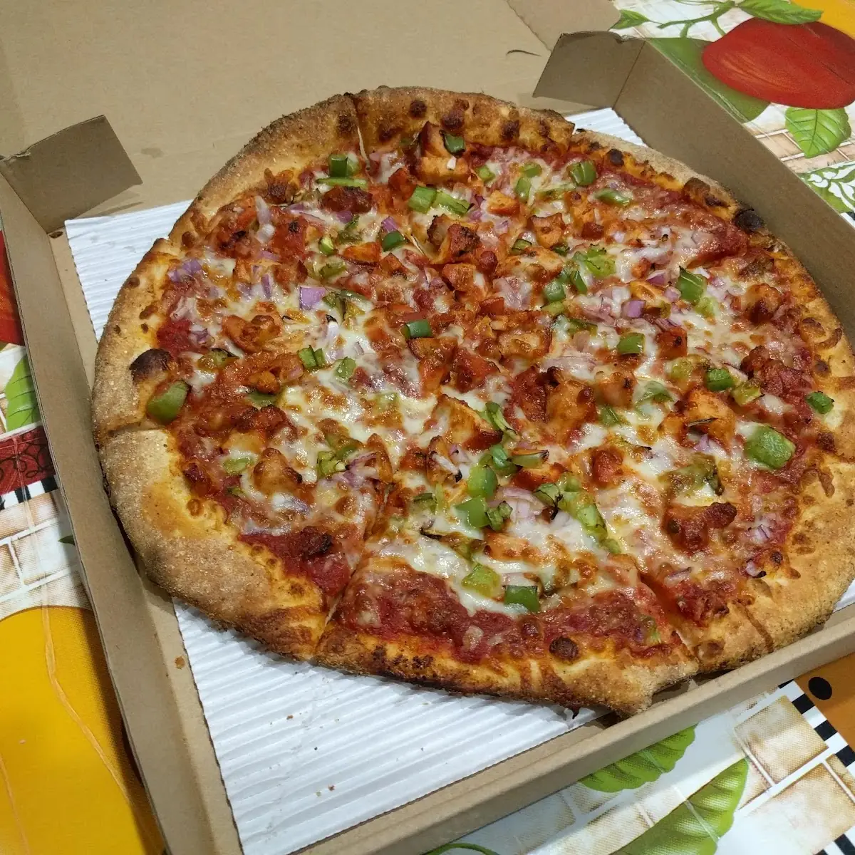 Tandoori Chicken Pizza