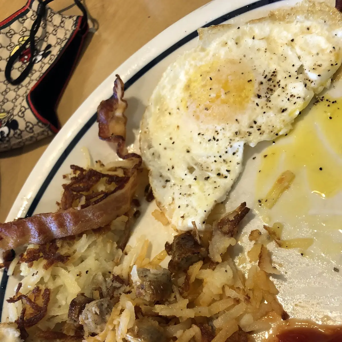 Classic Bacon & Eggs