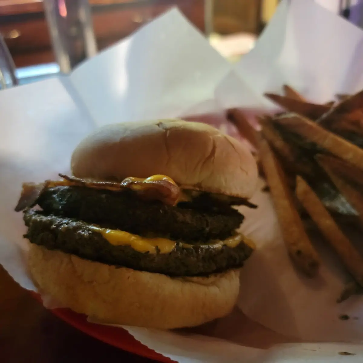Double Cheeseburger w Bacon