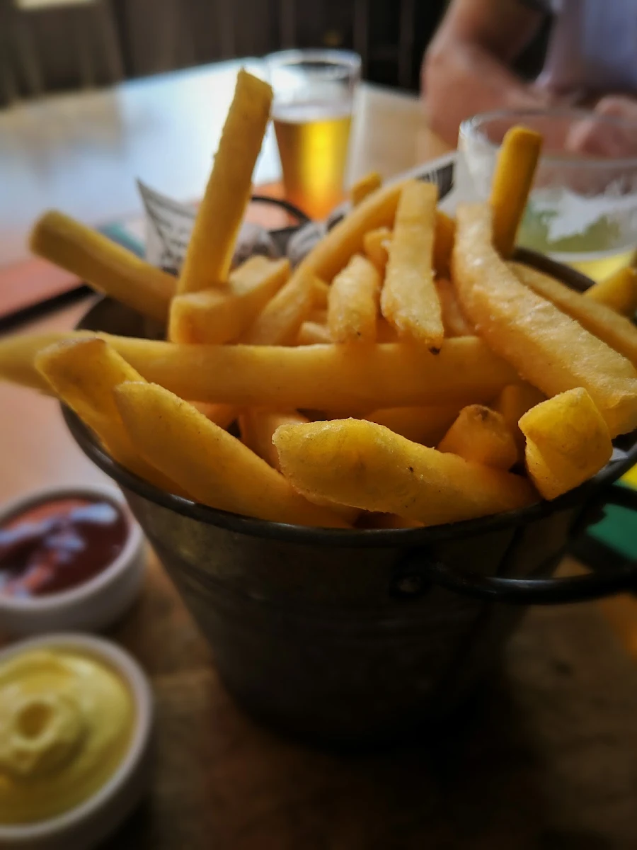 Bucket of Chips, The Kewdale Tavern