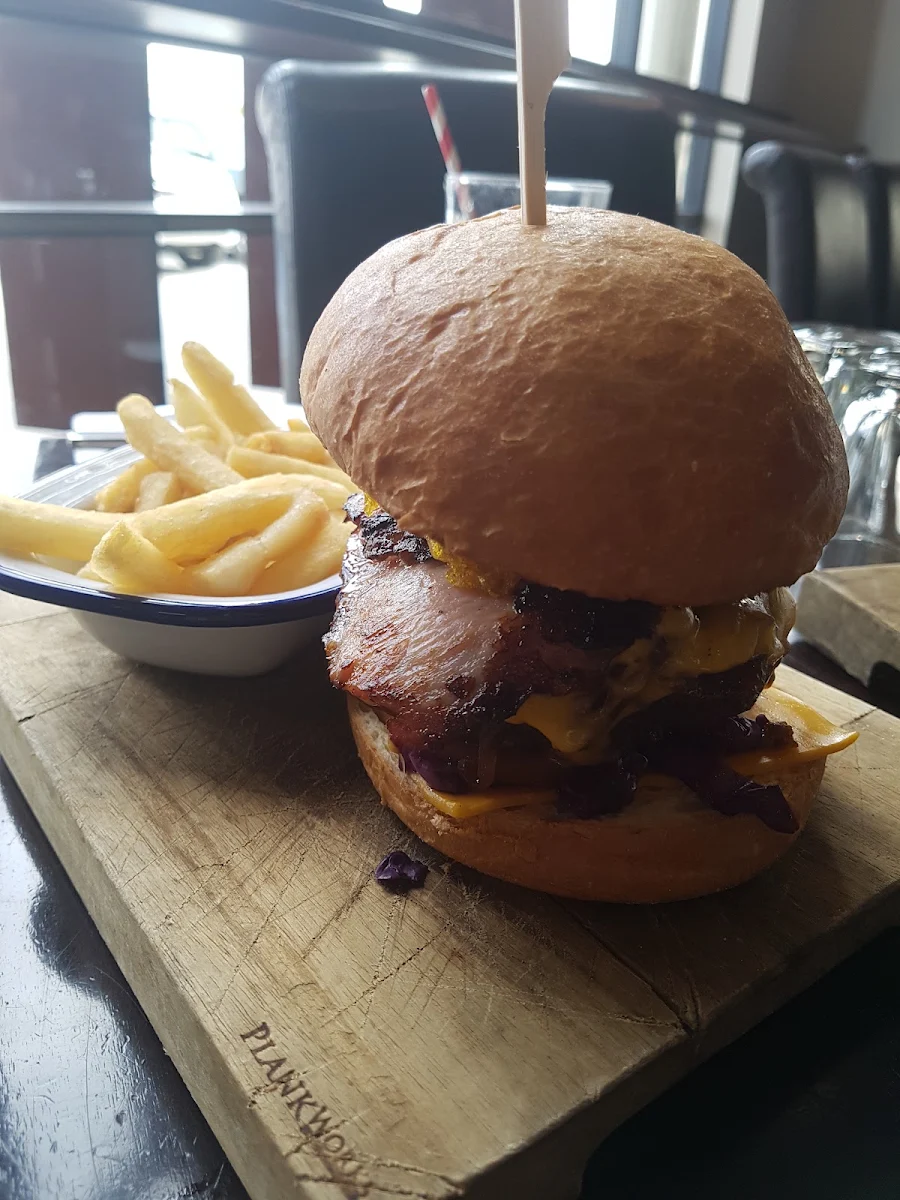 Steak Burger and Fries, The Kewdale Tavern
