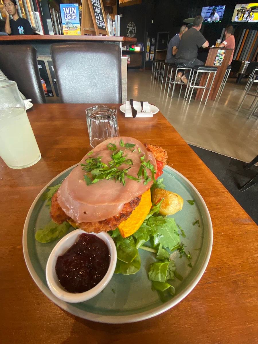 The Xmas Parmi, The Kewdale Tavern