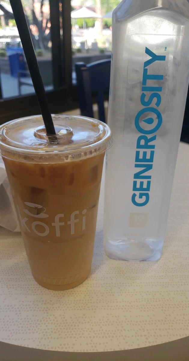 Sugar Free Vanilla Caramel Iced Latte