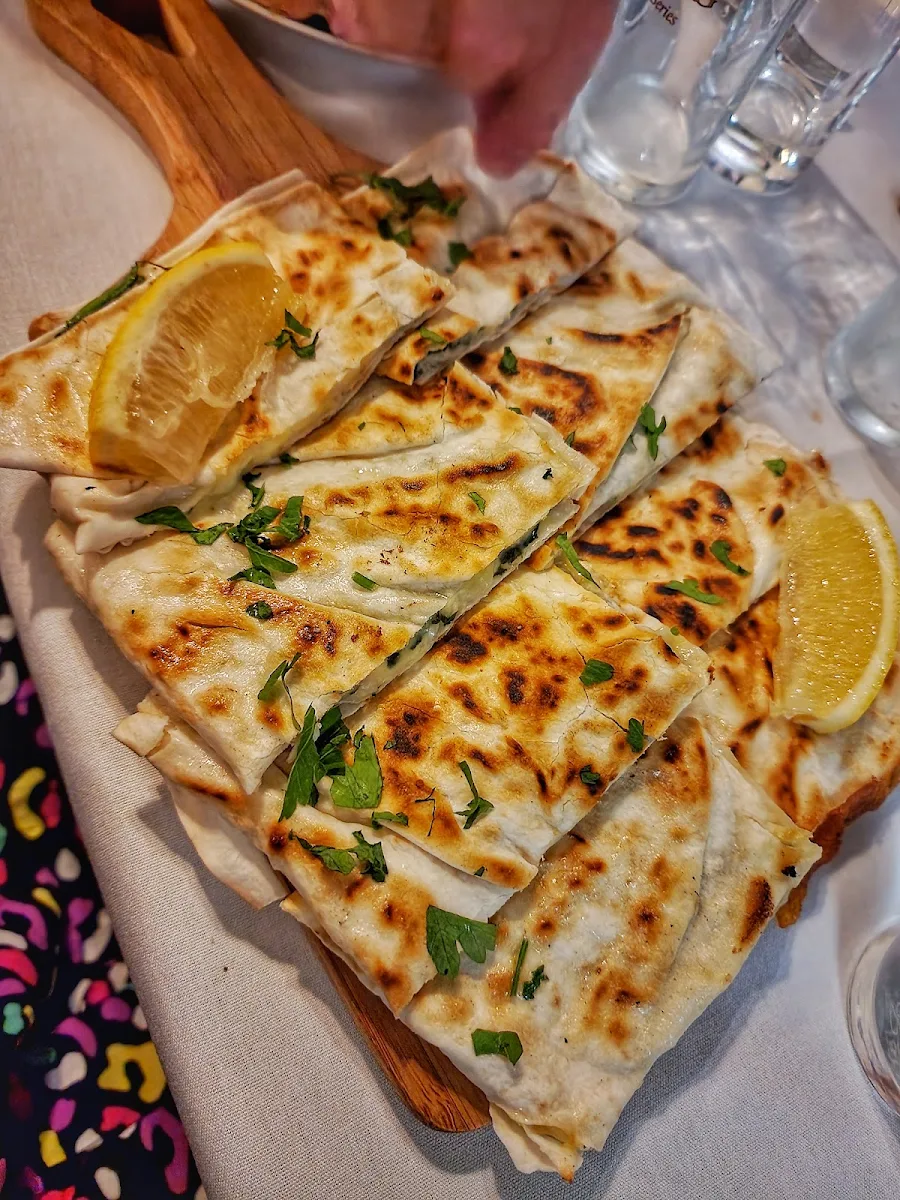 Gozleme, Aysel Turkish Restaurant