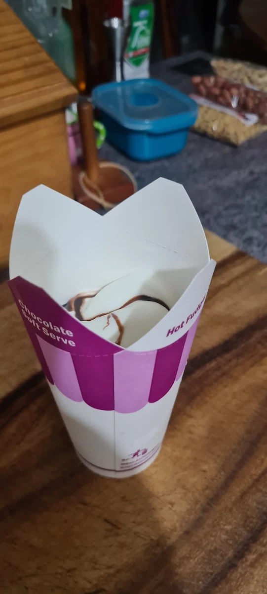 Choc Sundae, McDonald's® Bracken Ridge