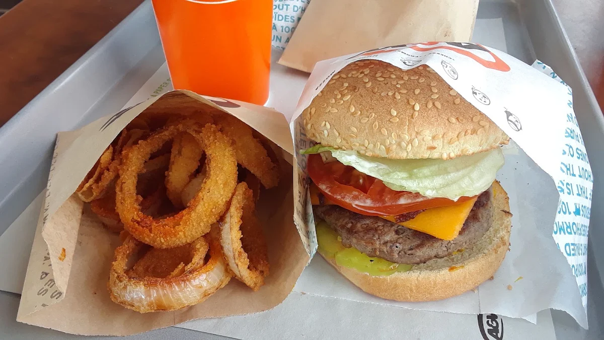 Cheeseburger Combo