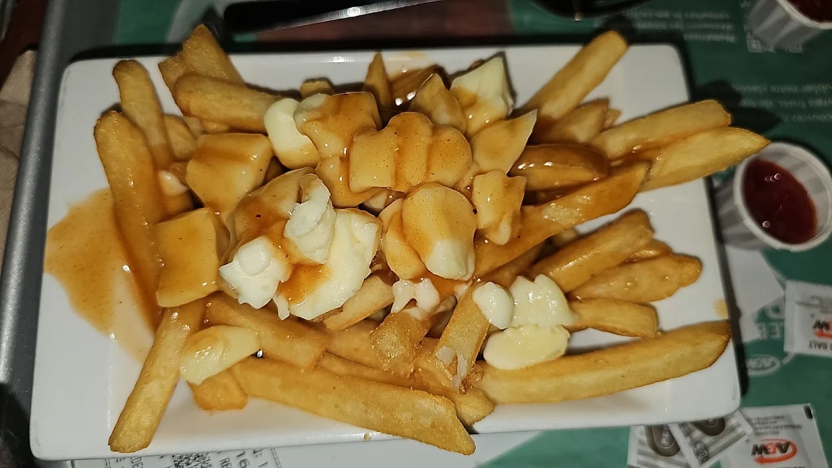 Poutine, A&W Canada