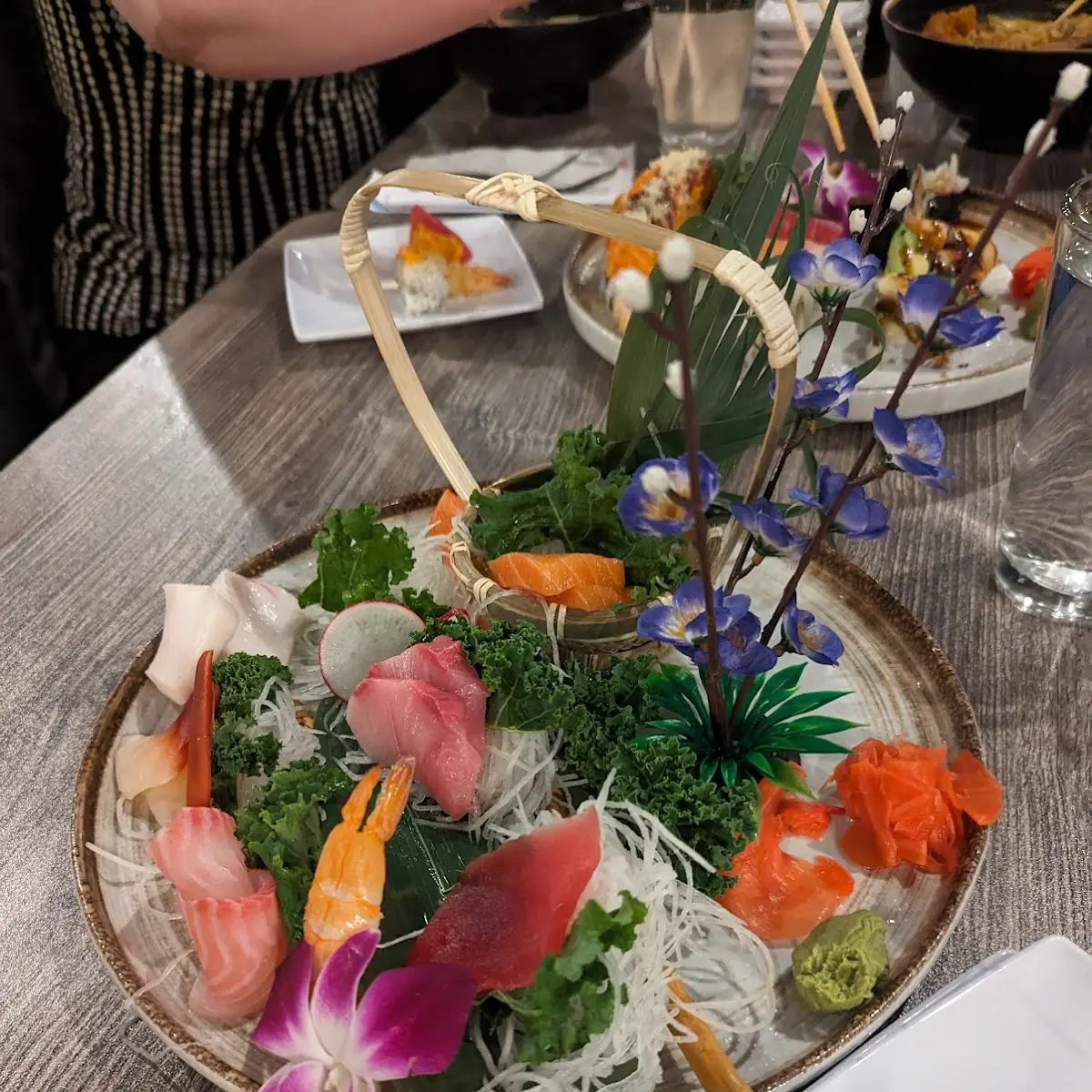 Sashimi Deluxe