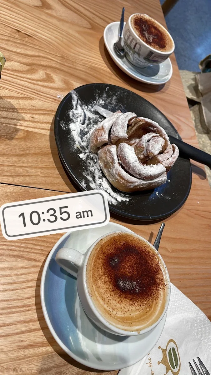 Cinnamon Roll, The Coffee Emporium