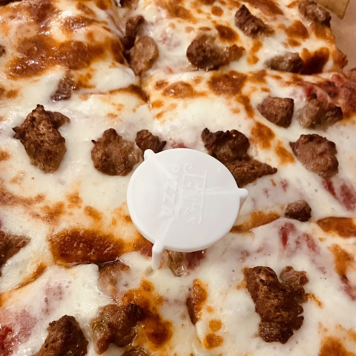 Detroit 8 Corner Deep Dish Sausage Pizza