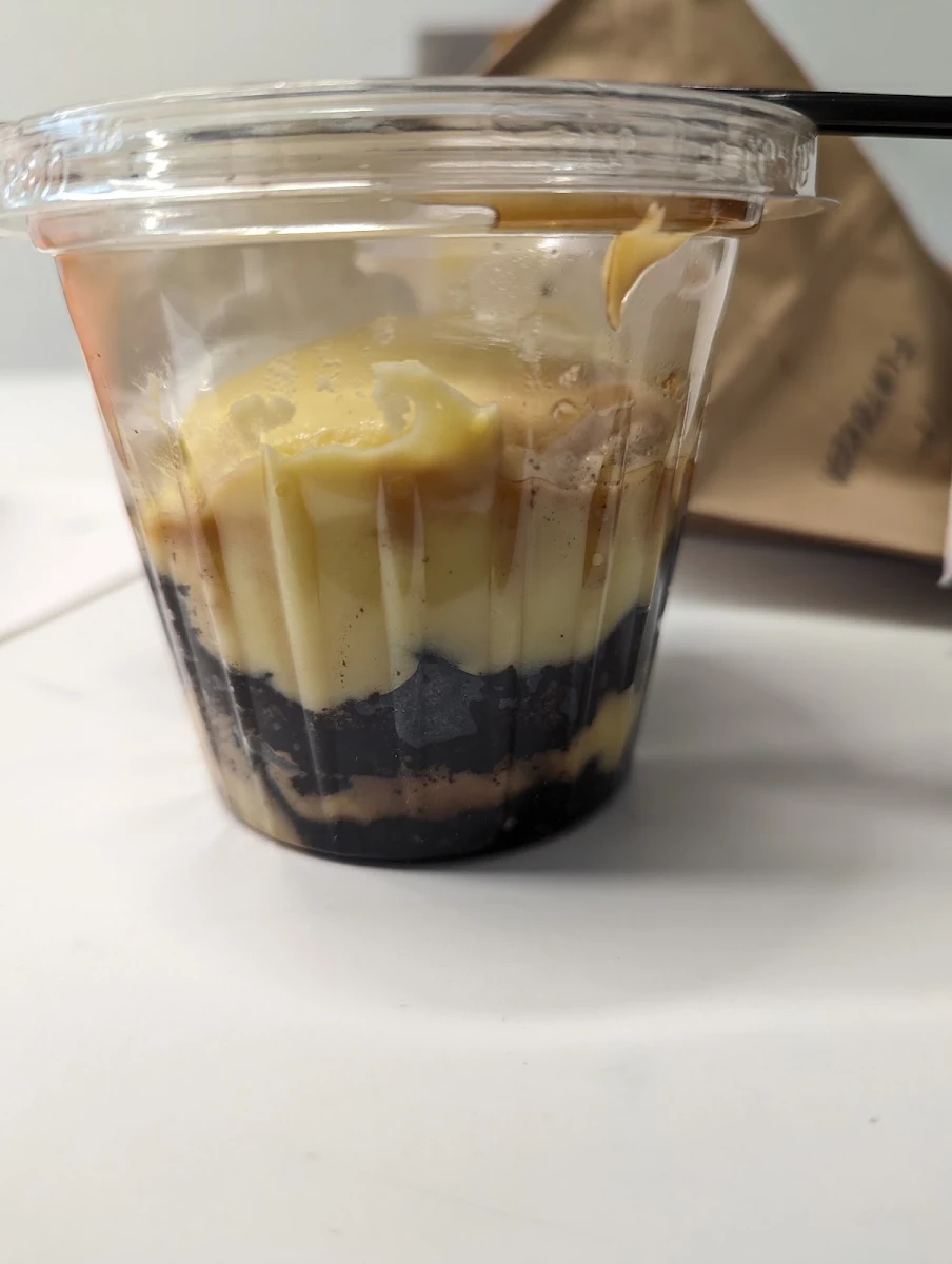 Vanilla Dirt Pudding Parfait