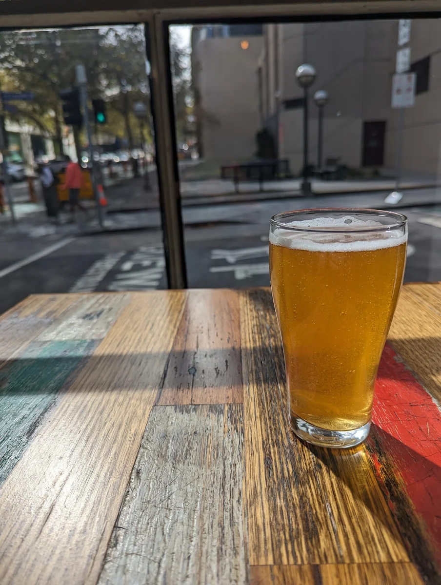 Coopers Pale