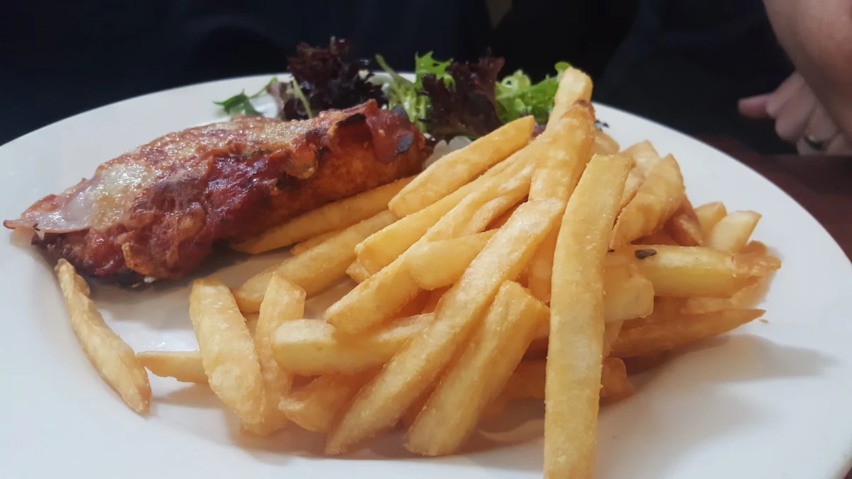 Highlights, The Coopers Inn