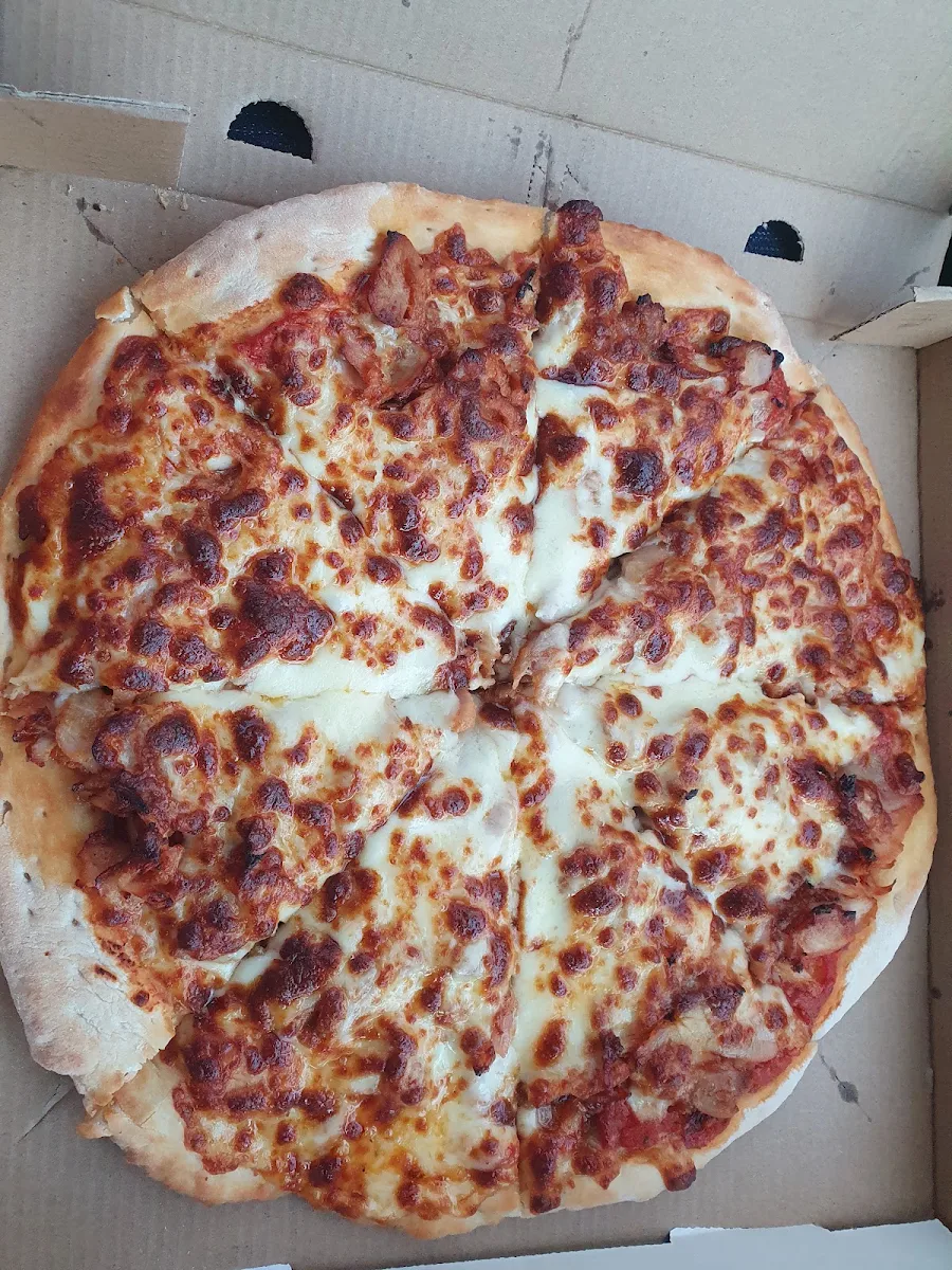 Cheese Garlic Pizza