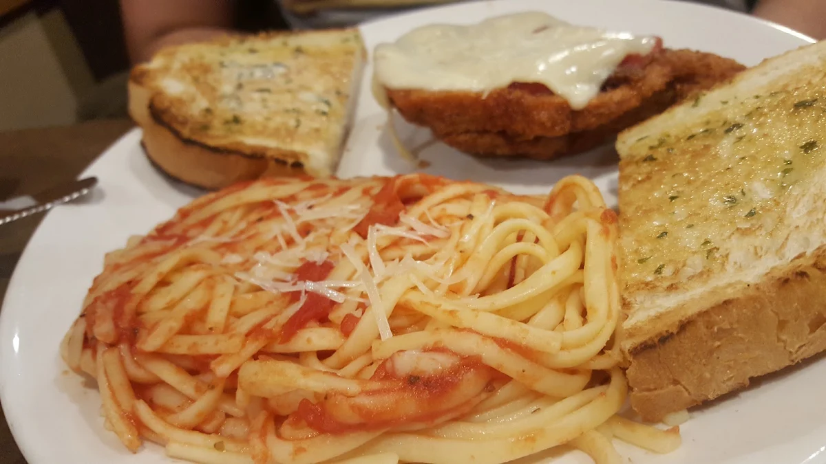 Chicken Parmesan W, Smitty's Restaurant & Lounge - Winnipeg Garden City