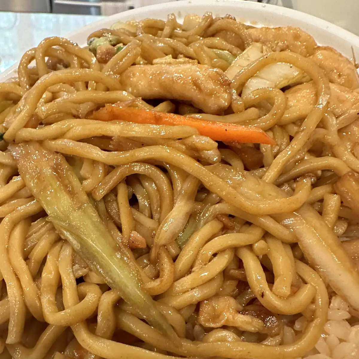 Chicken Lo Mein w Fried Rice