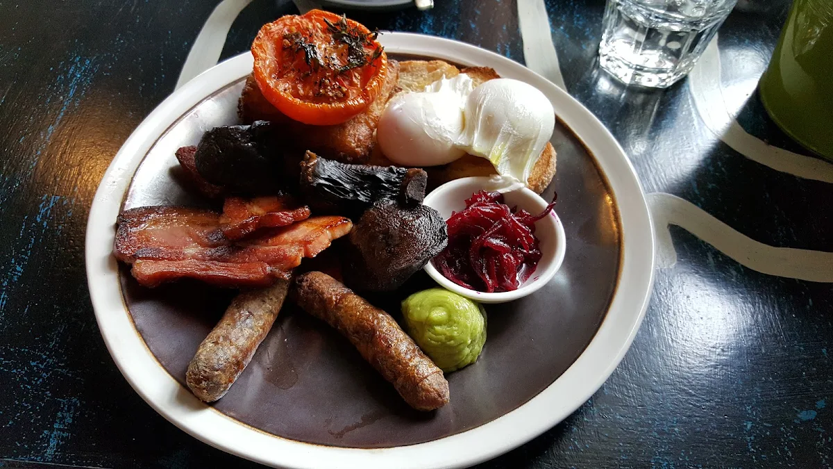 English Breakfast, The Boot Factory