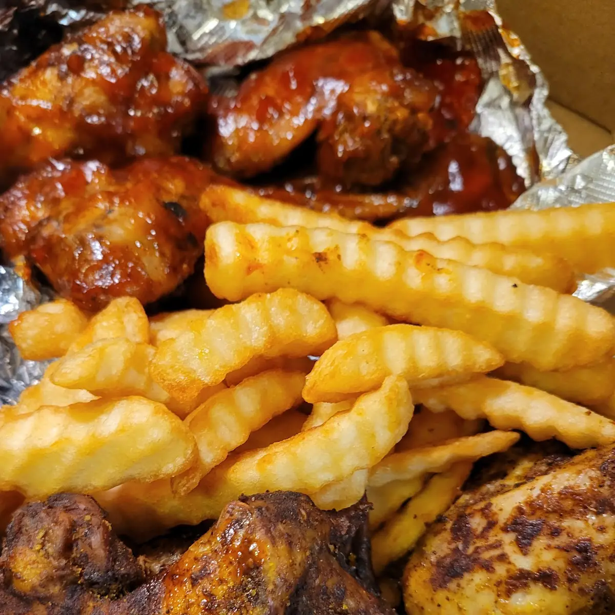 Wings w BBQ Sauce