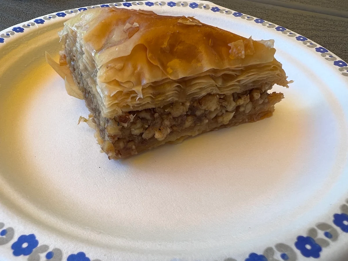 Baklava, AlHadbah Donair LTD