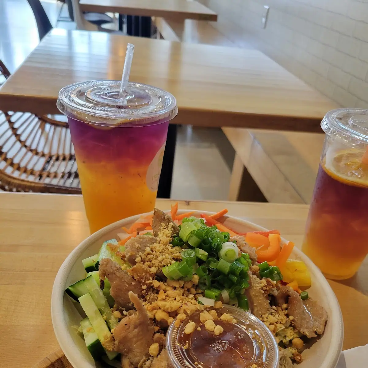 Lemongrass Chicken Lettuce Bowl