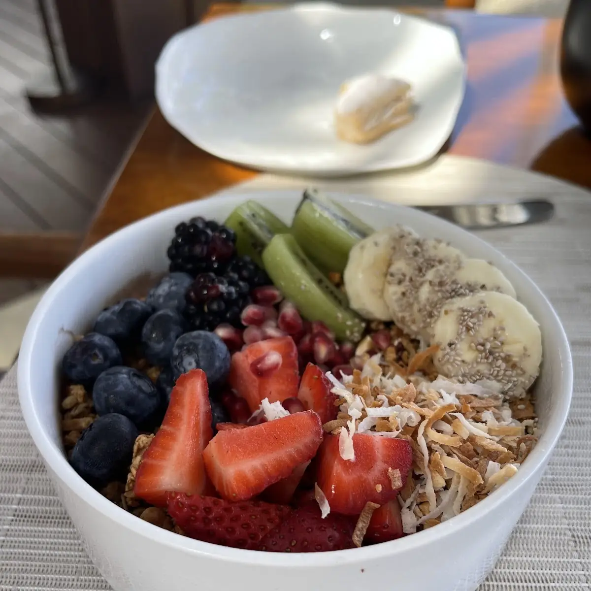 Organic Acai Yogurt Bowl