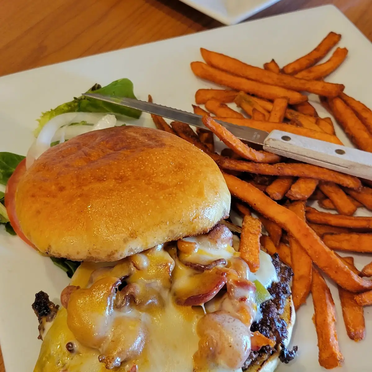 Green Chili Burger