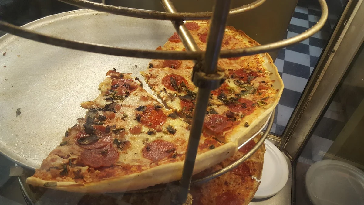 Highlights, Pronto Pizza
