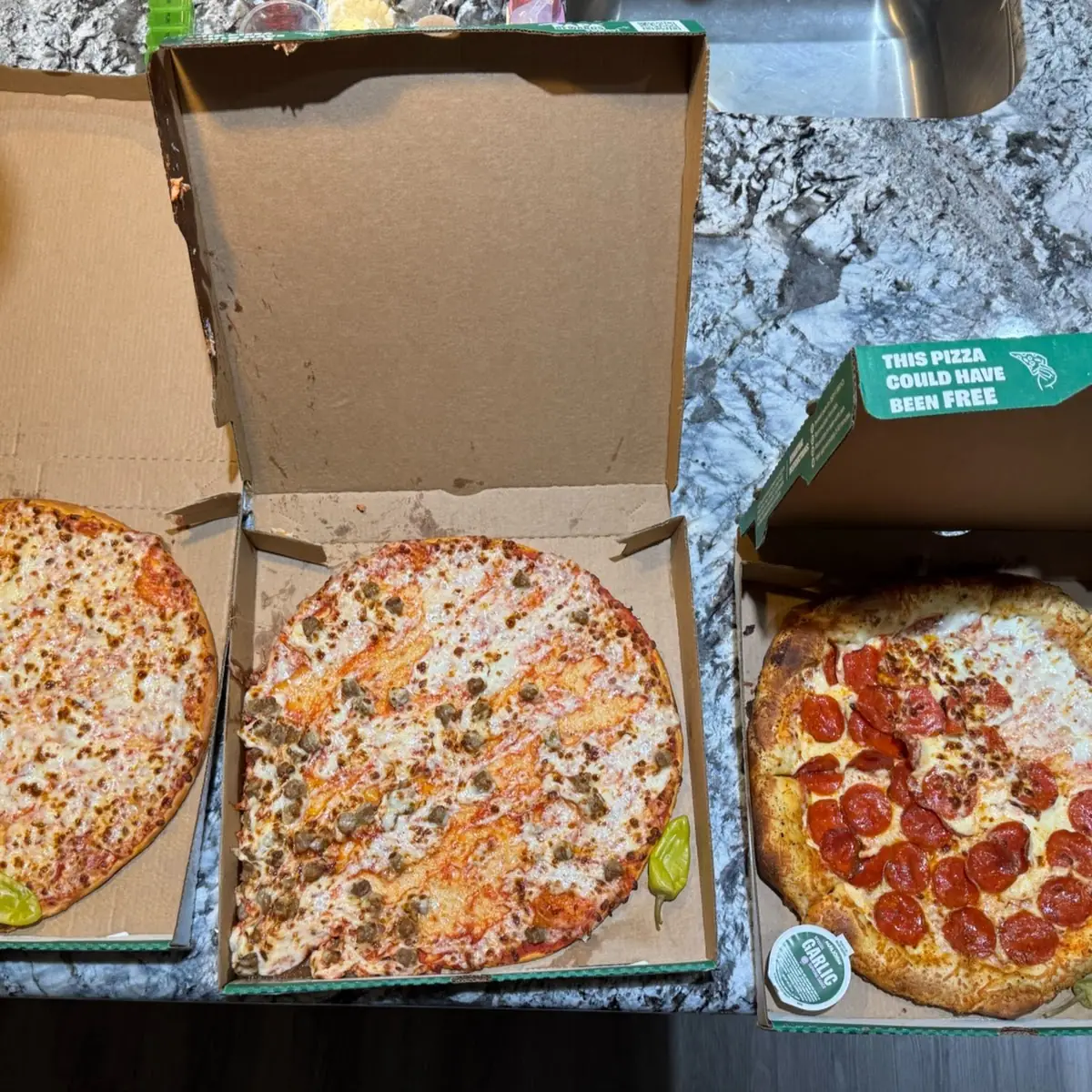 Cheese Pizza & Pepperoni Pizza