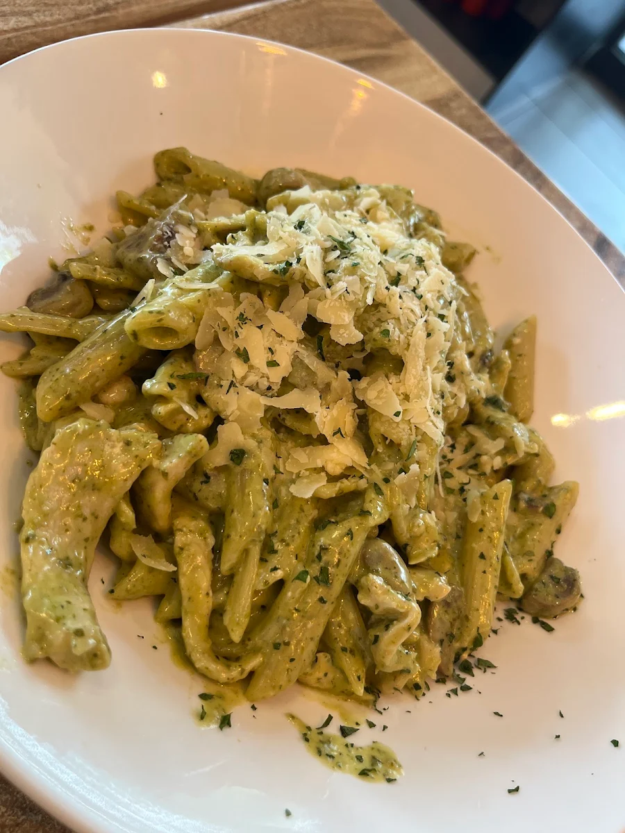 Pesto Pasta, George's Pizzeria Bella Vista