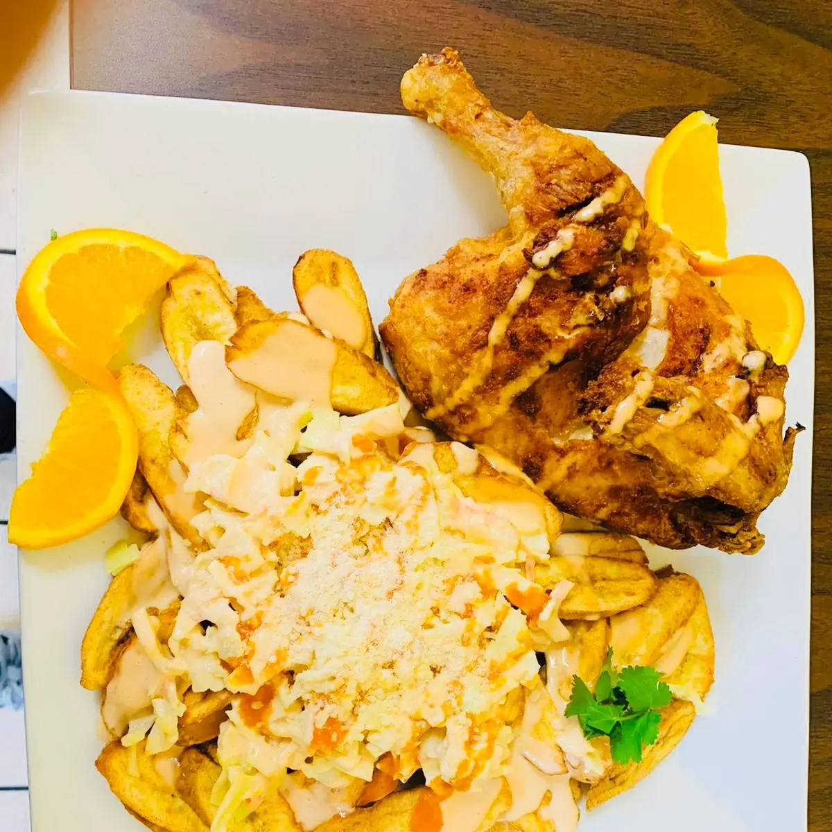 Pollo Frito Con Tajada