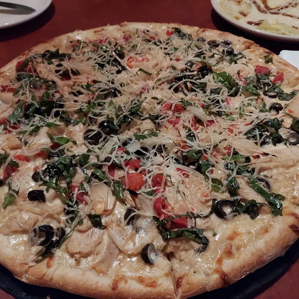 Chicken w Three Cheese Pizza