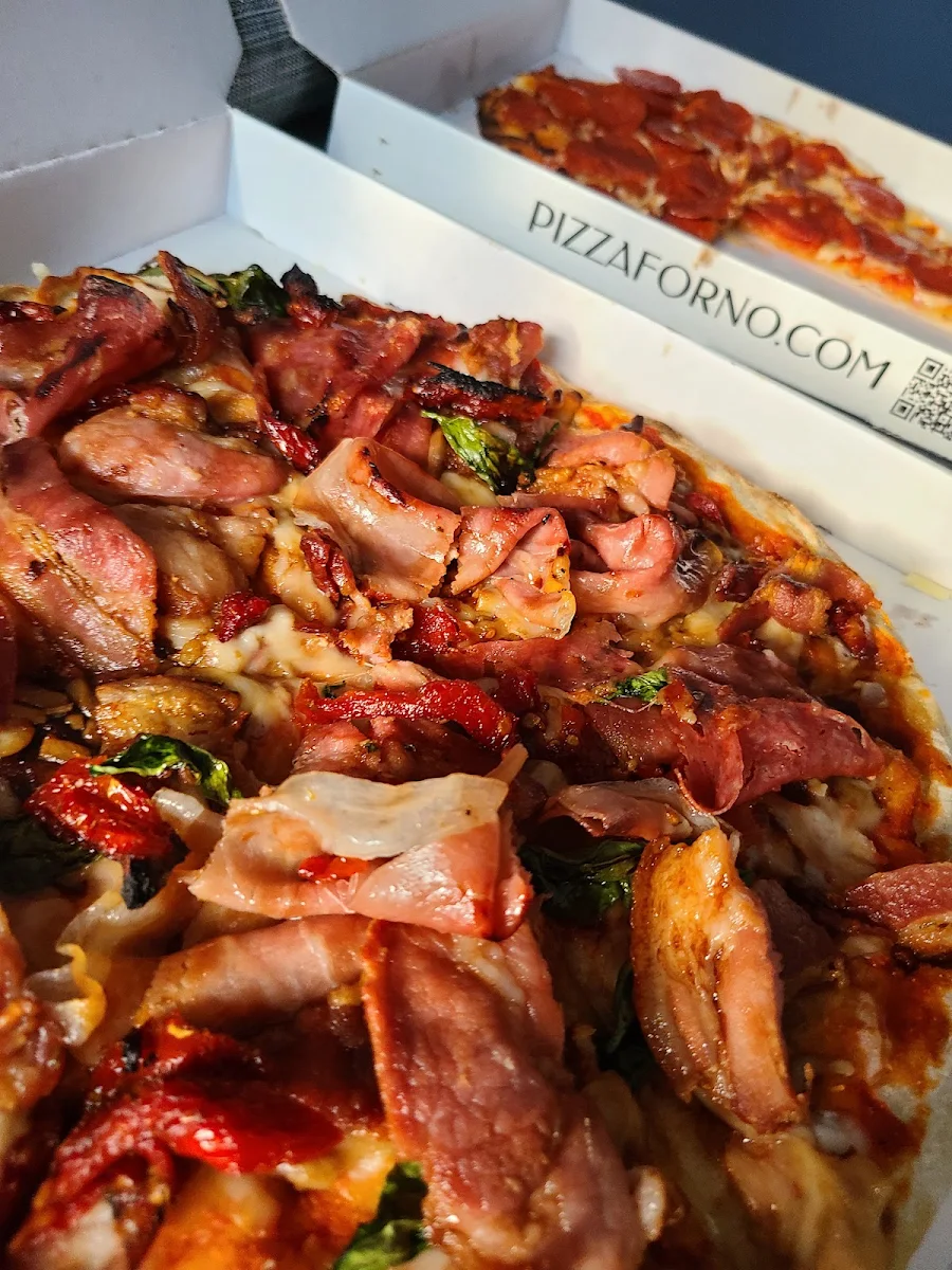 Highlights, PizzaForno
