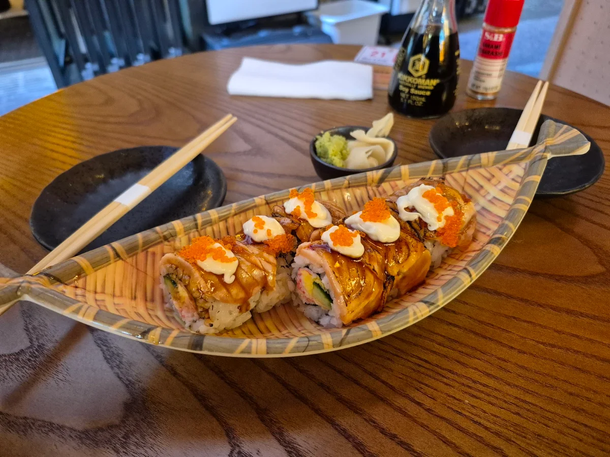 Salmon Sushi