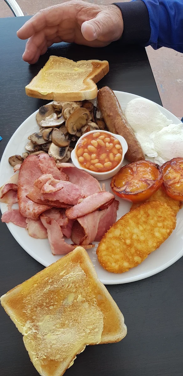 English Breakfast, Mar E Sol Cafe Bistro