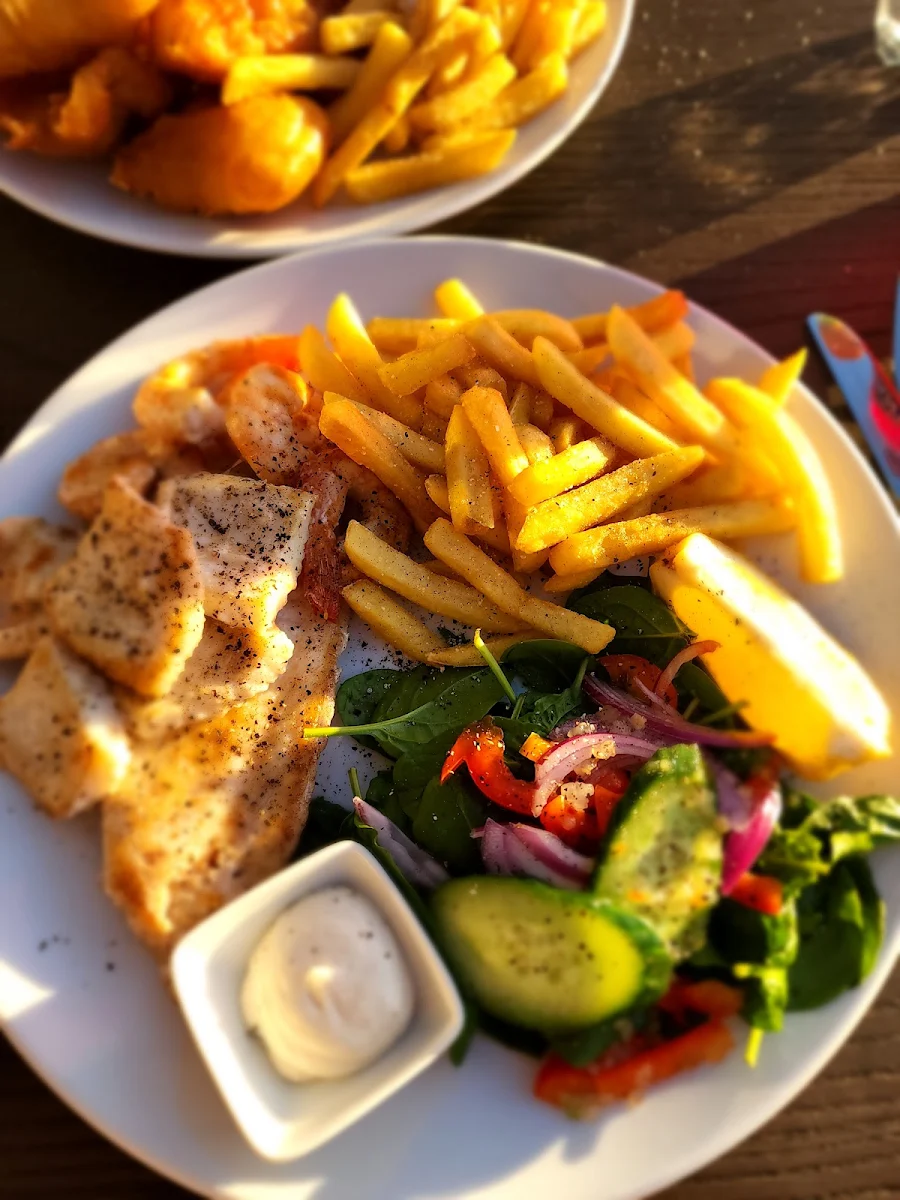 Fish Chips and Salad, Mar E Sol Cafe Bistro