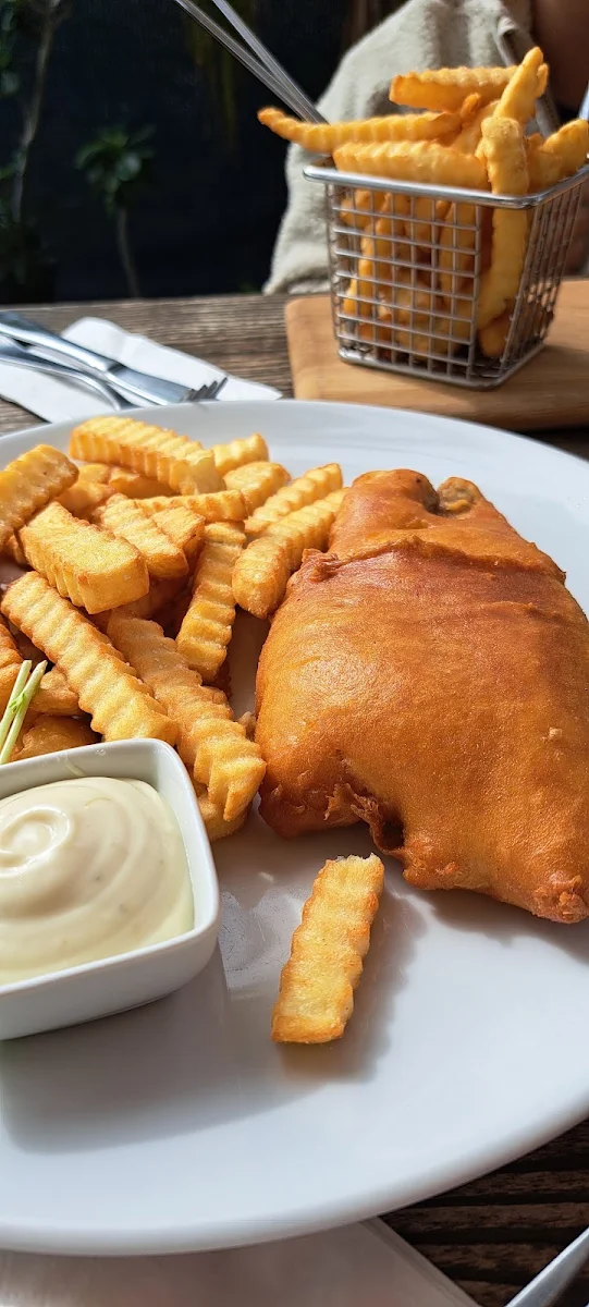 Fish & Chips, Mar E Sol Cafe Bistro