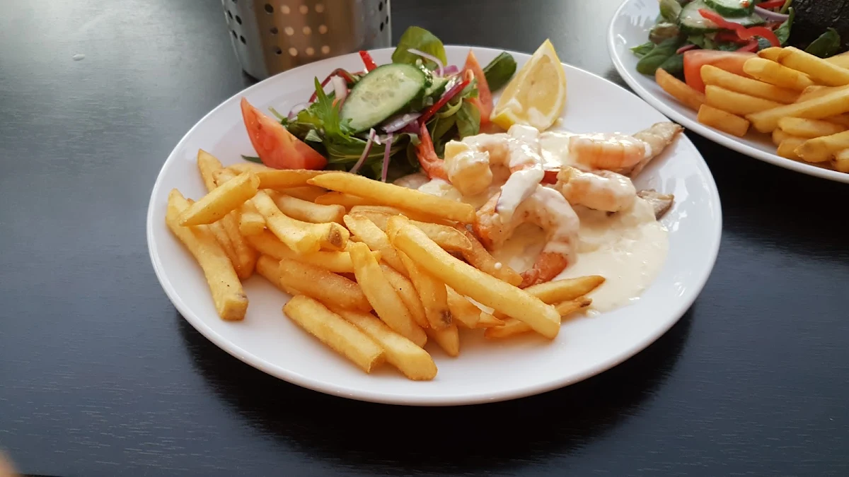 Reef and Ocean, Mar E Sol Cafe Bistro