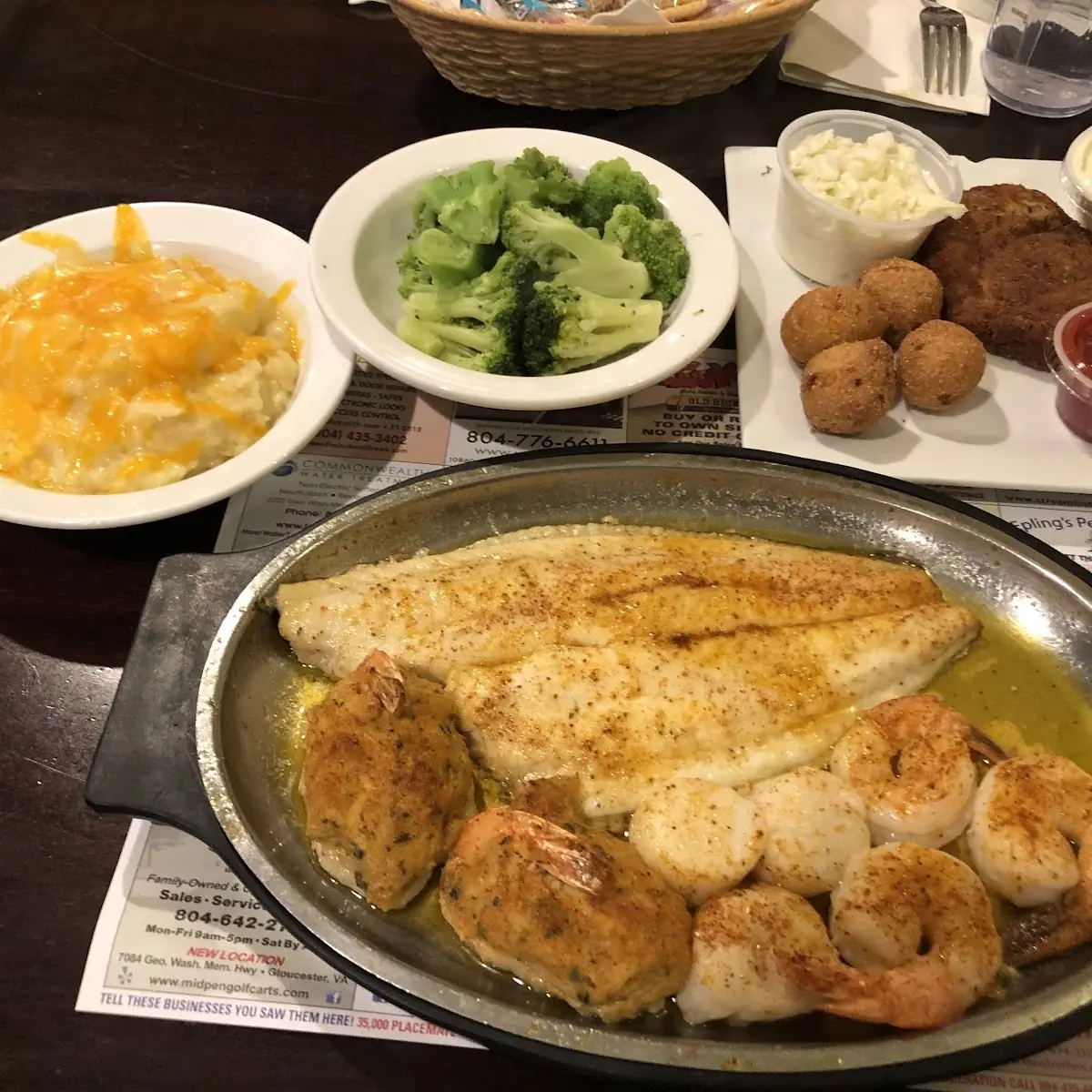 Broiled Seafood Platter