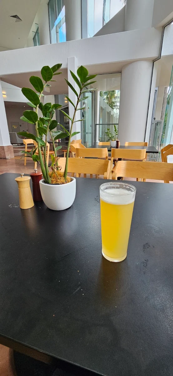 Beer, Relish Grill & Bar 🍻