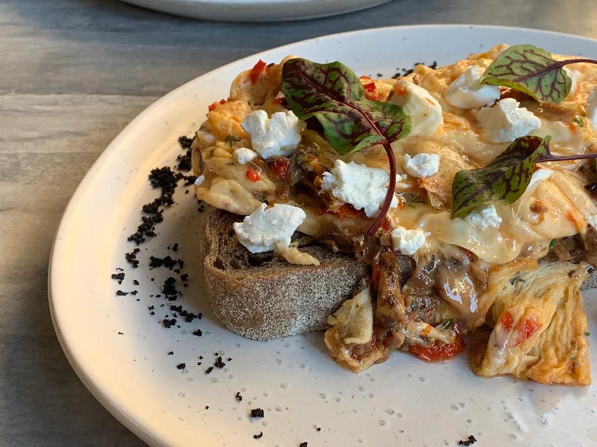 Chilli Scrambled Eggs, The New Black