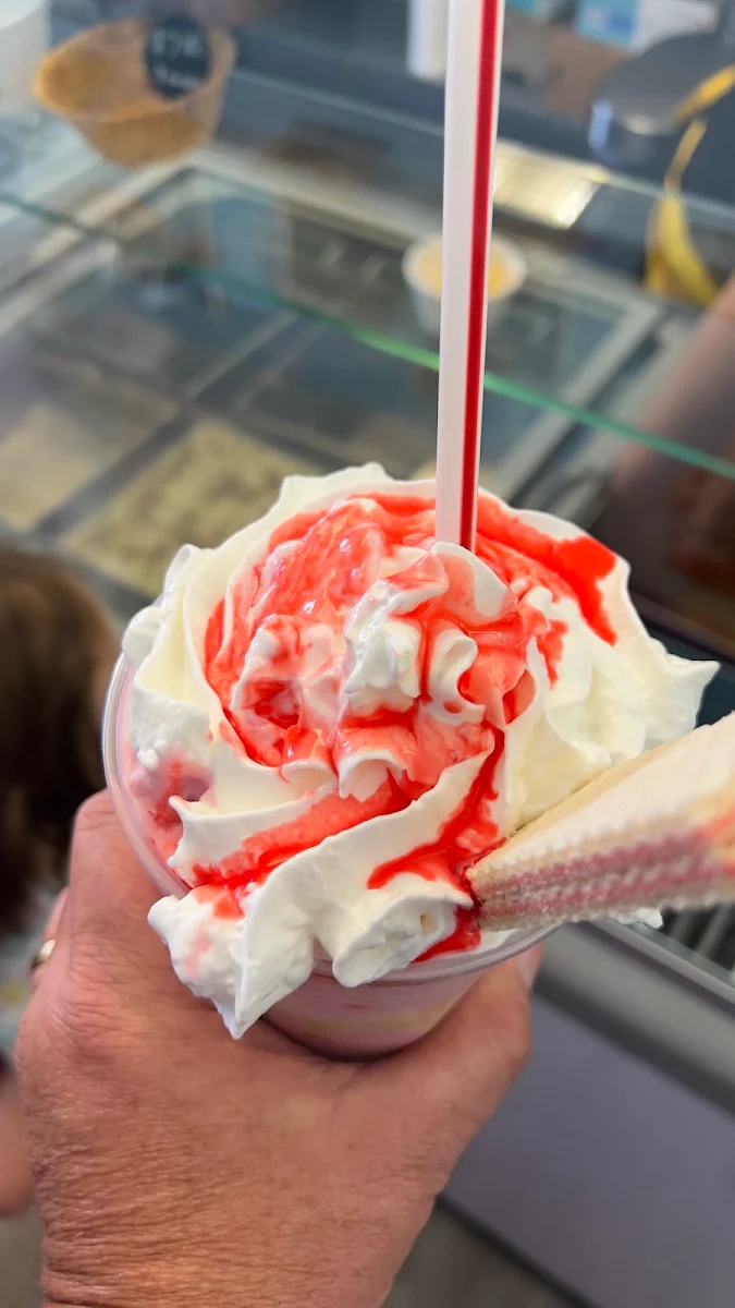 Strawberry Sundae