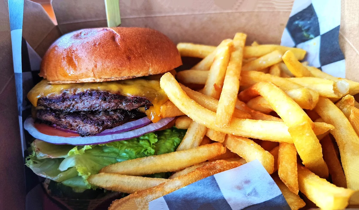Double Cheeseburger