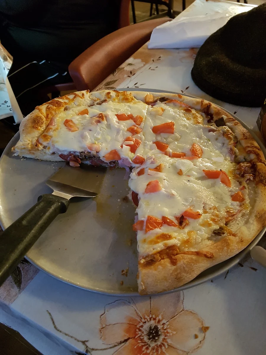 Hero Pizza