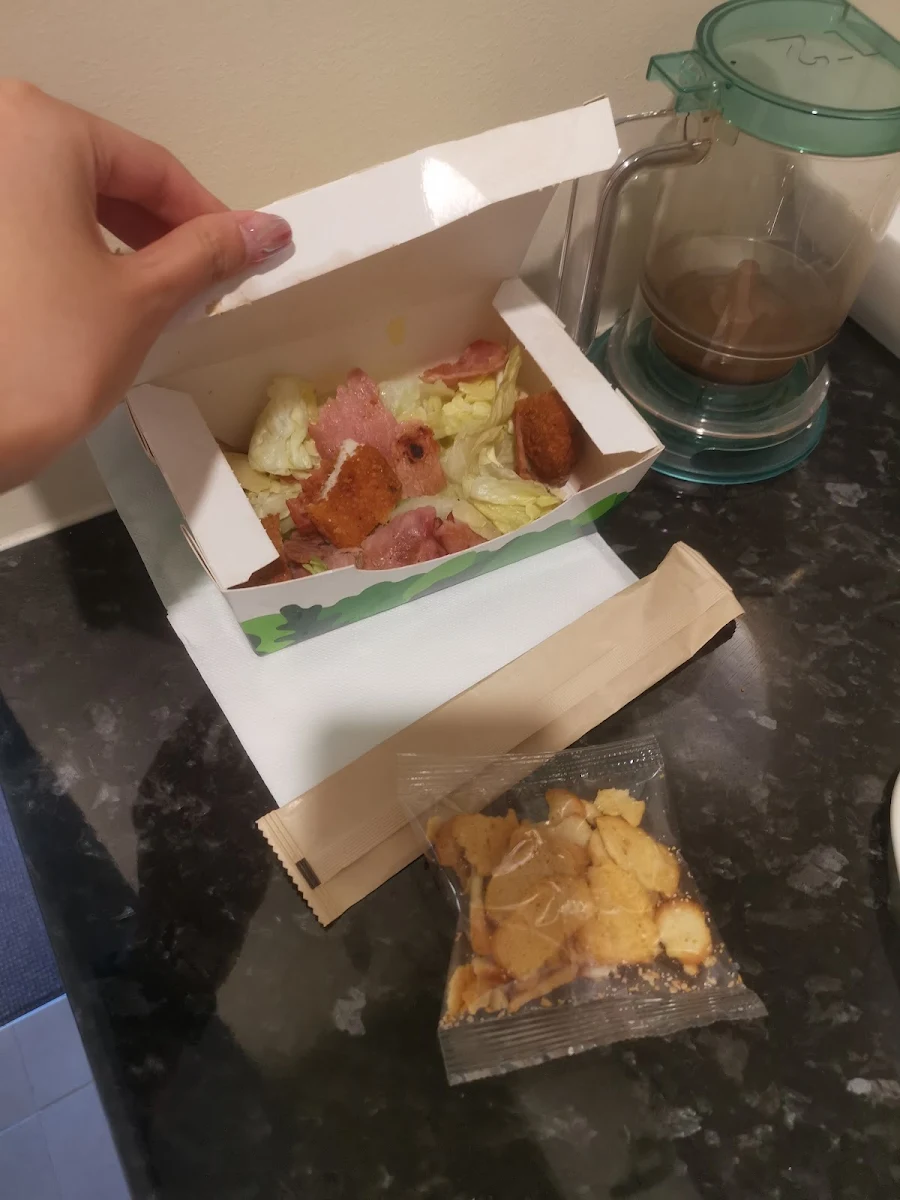 Crispy Chicken Salad, McDonald's Holmesglen