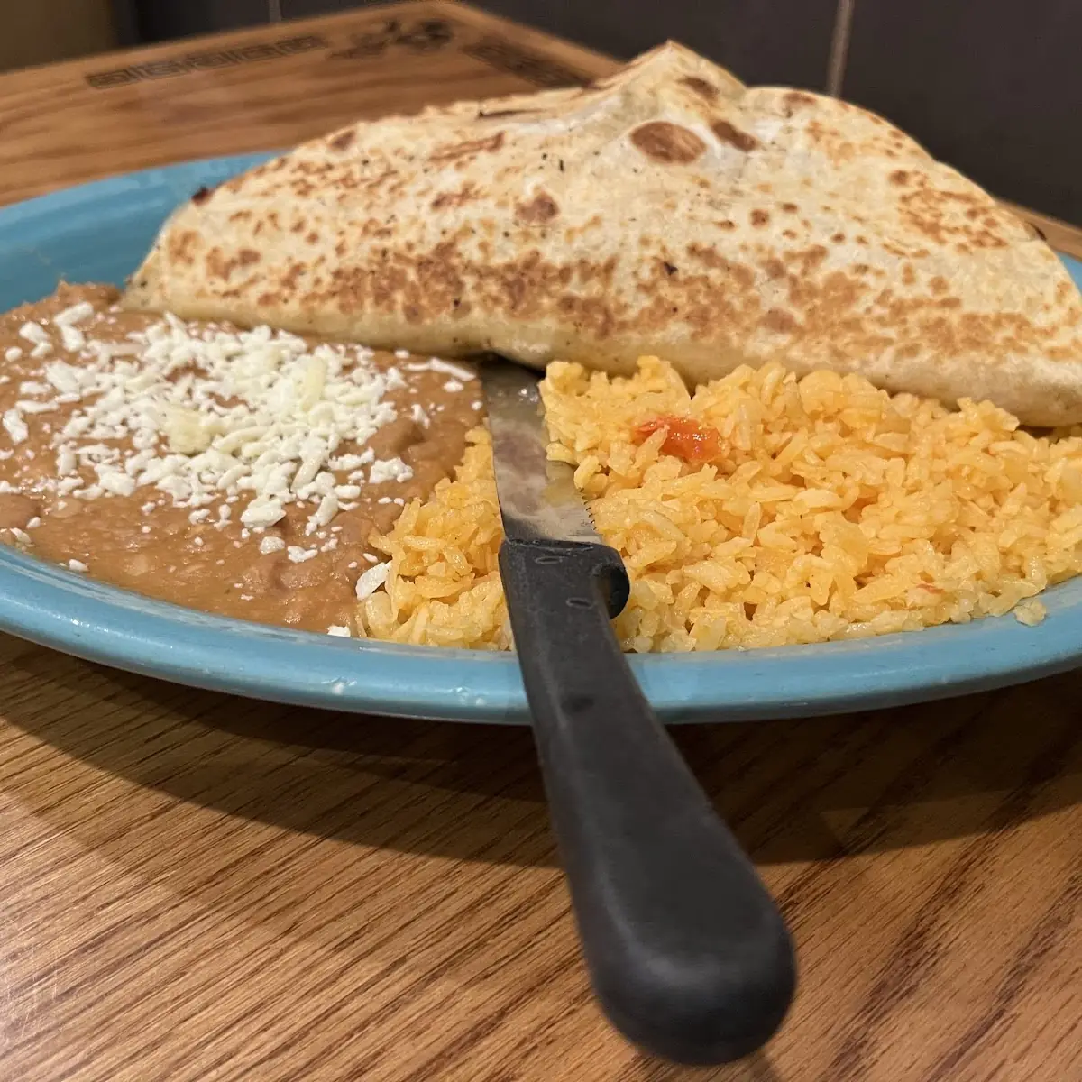 Fajita Quesadilla Texanas & Rice and Beans