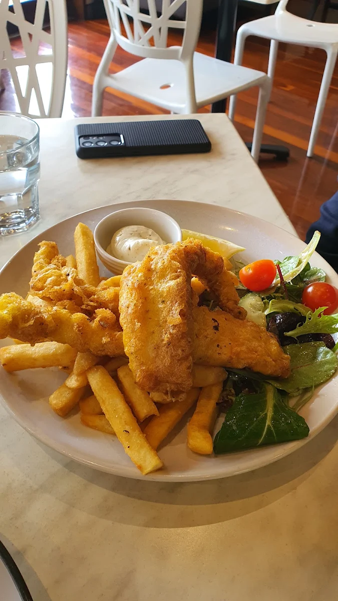 Fish and Chips, Intermezzo Cafe